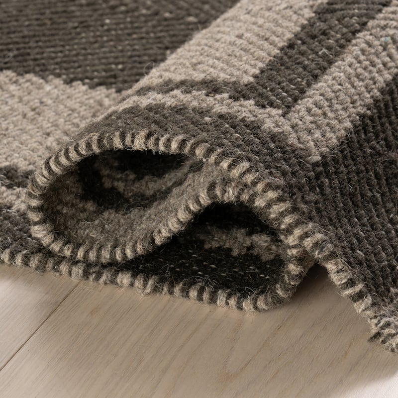Nate Berkus Canon Bordered Wool Cozy Area Rug