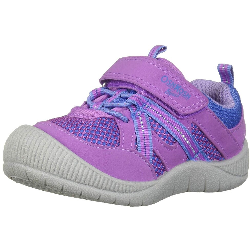 oshkosh bump toe athletic sneakers