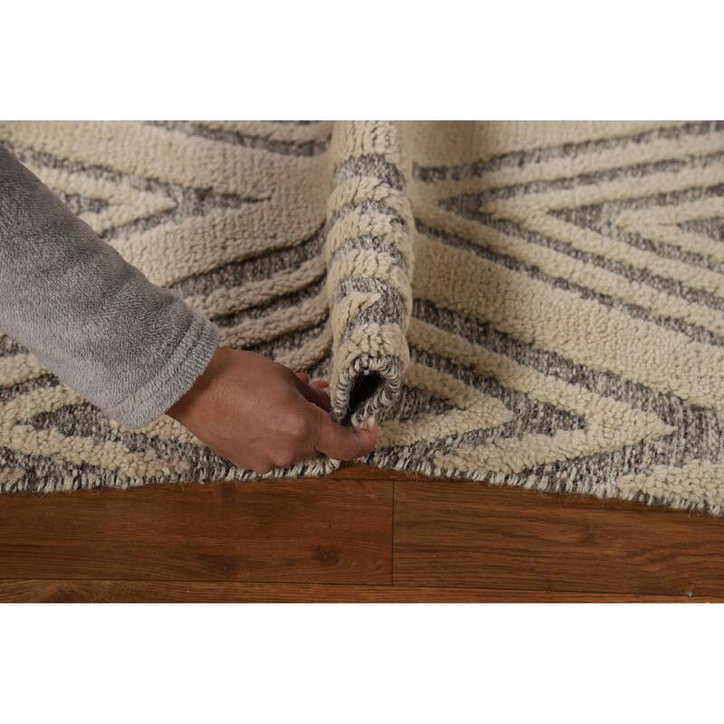 Geometric Moroccan Style Accent Rug Handmade Beige Wool Carpet - 2'0"x 3'0"
