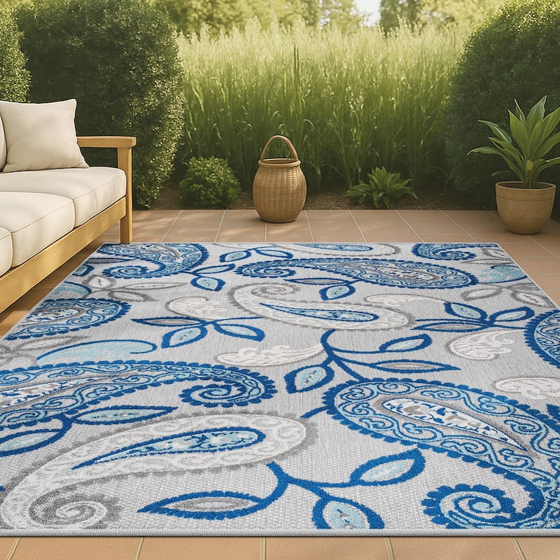 JONATHAN Y Gordes Paisley High-Low Indoor/Outdoor Area Rug