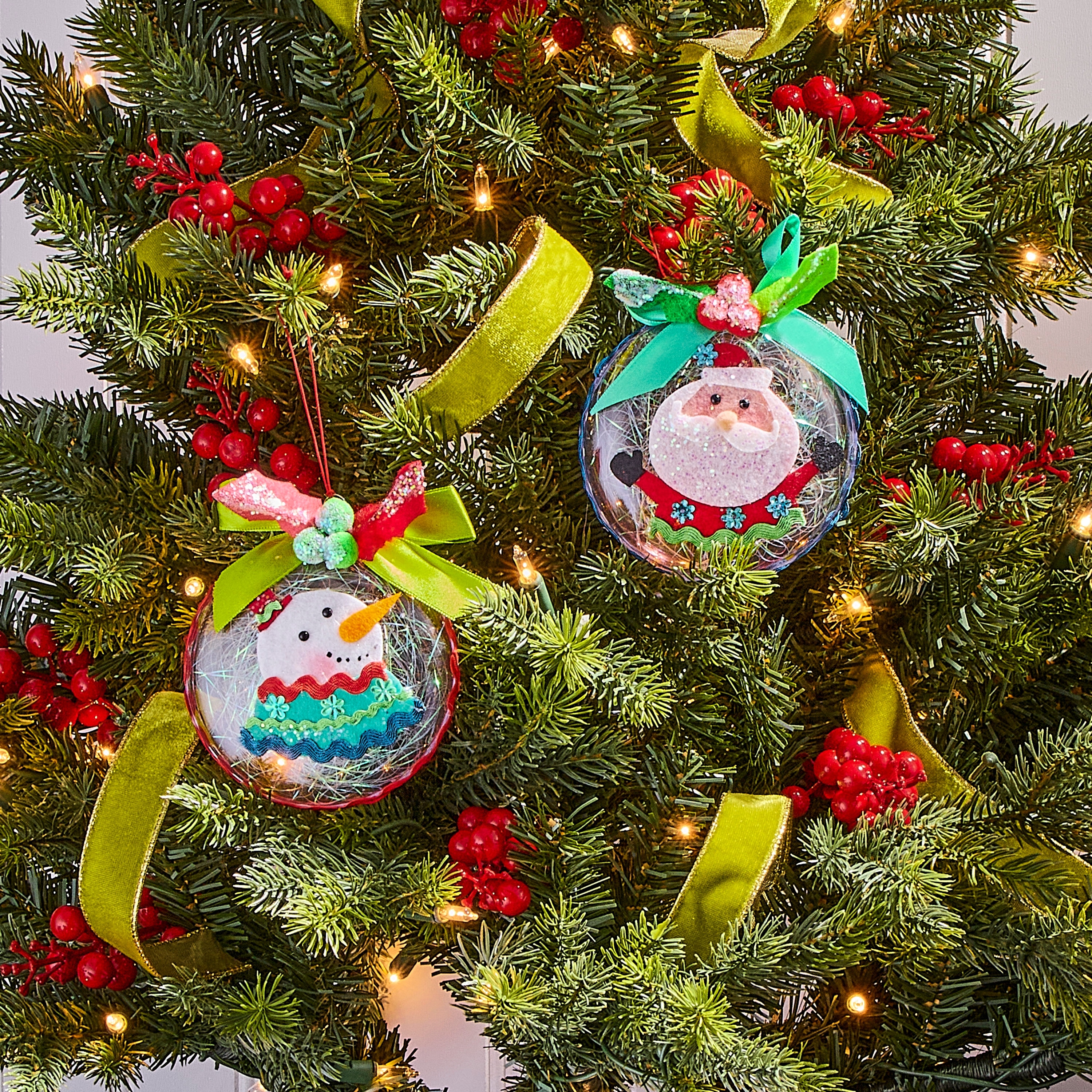 4.5" Disk With Felt Snowman Santa Ornament Set of 2