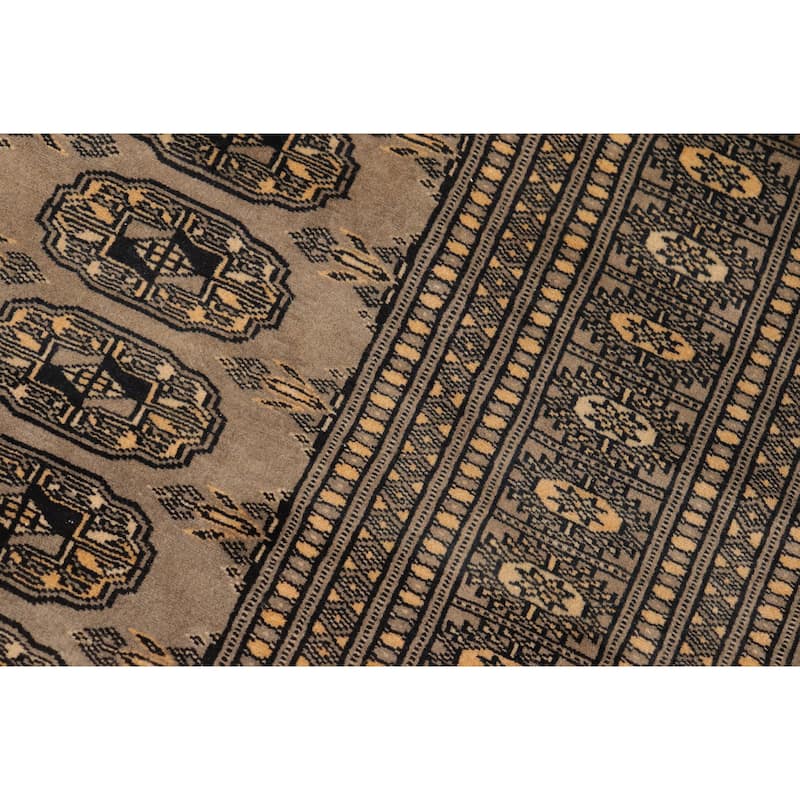 Tribal Bokhara Brock Gray/Black Hand Knotted Wool Rug - 5'1'' x 8'2''