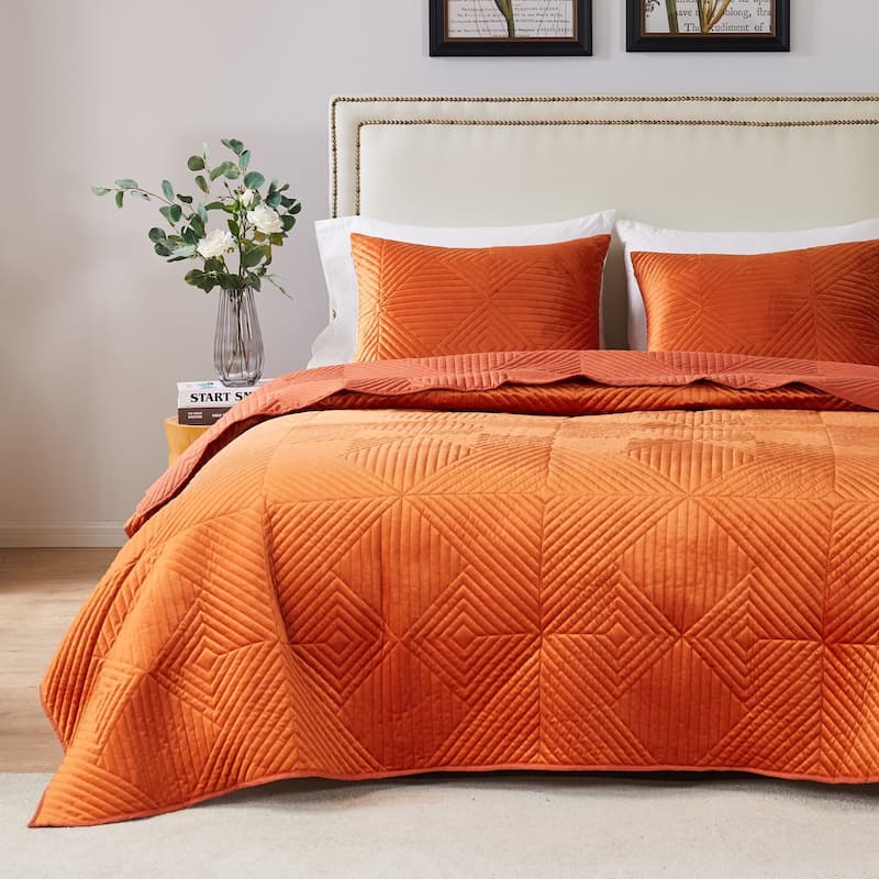 Riviera Velvet Finely Stitched Modern Quilt and Pillow Sham Set