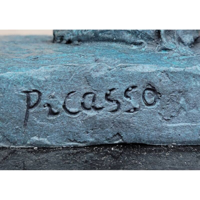 Hand Made Picasso Baboon Monkey Animal Holding Her Baby Genuine Bronze Statue