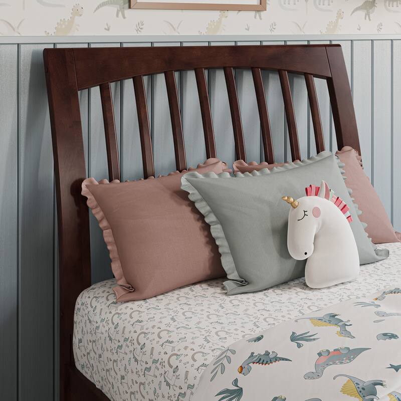 Roslyn Platform Bed with Panel Footboard and Twin Trundle