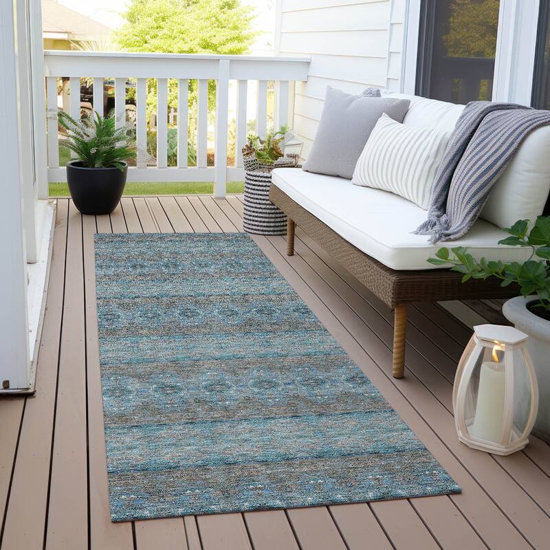 Machine Washable Indoor/ Outdoor Chantille Ombre Stripes Rug