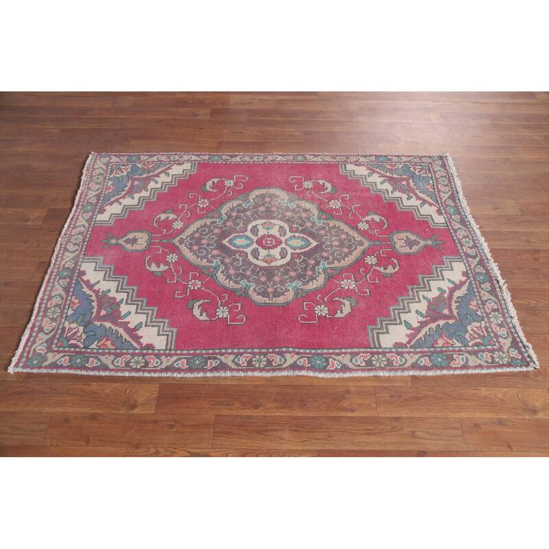 Hand Knotted Oriental 100% Wool Carpet Traditional Medallion Pink Tabriz Area Rug - 4' 6'' X 3' 2''