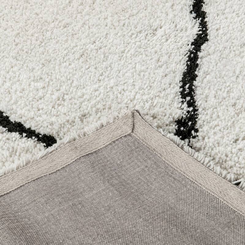 Shag Style Diamond Trellis Area Rug