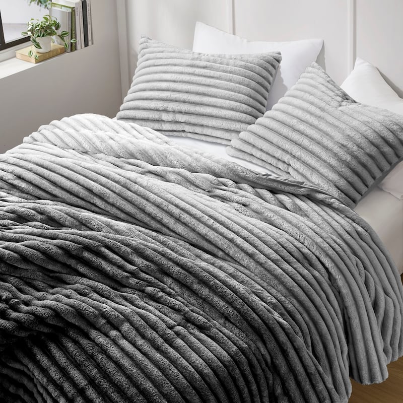 Chelsea Square Avril Fluffy Ribbed Plush Comforter Set