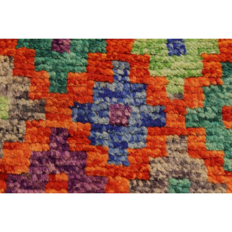 Boho Chic Balochi Conley Orange/Green Hand Knotted Wool Rug - 4'8'' x 6'4''