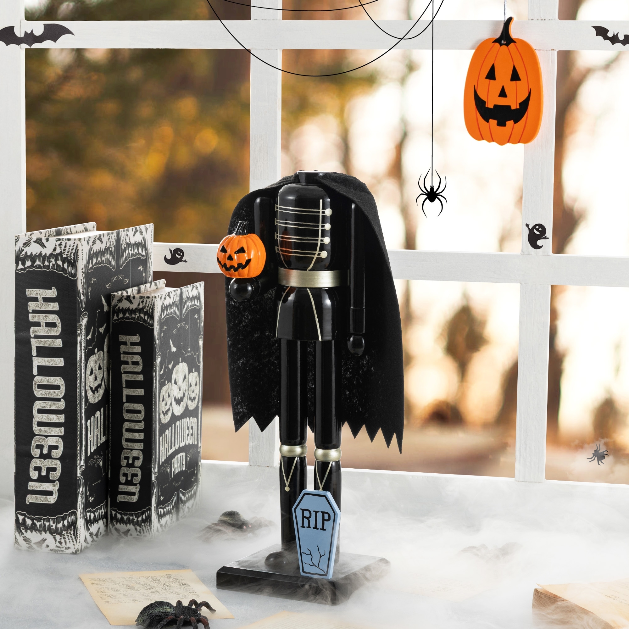 Glitzhome 14.5"H Wood Halloween Headless Horseman Nutcracker with Ornament