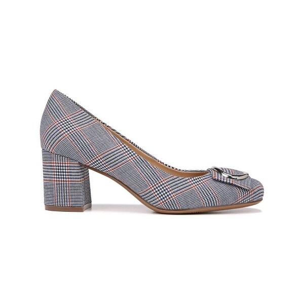naturalizer wright pumps