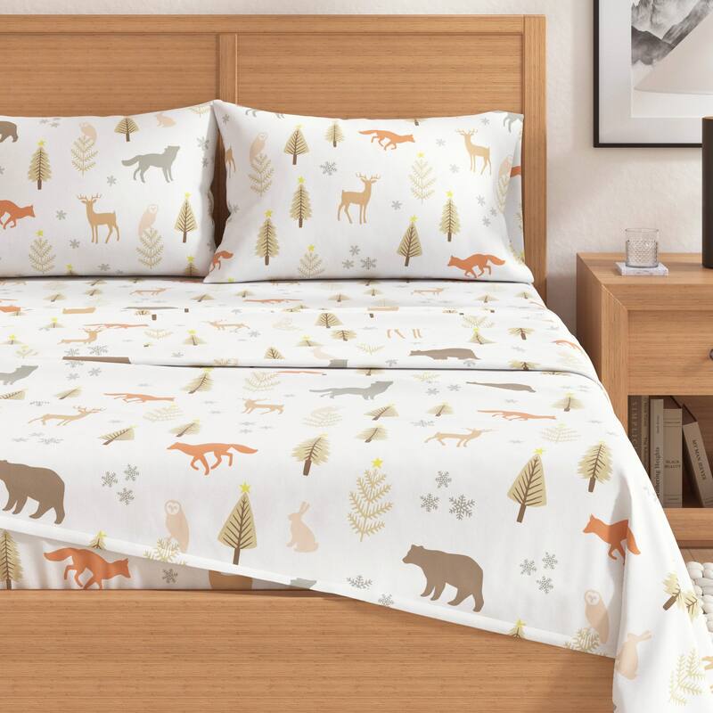 Linery & Co. Turkish Cotton Double-Brushed Christmas Flannel Bed Sheet Set