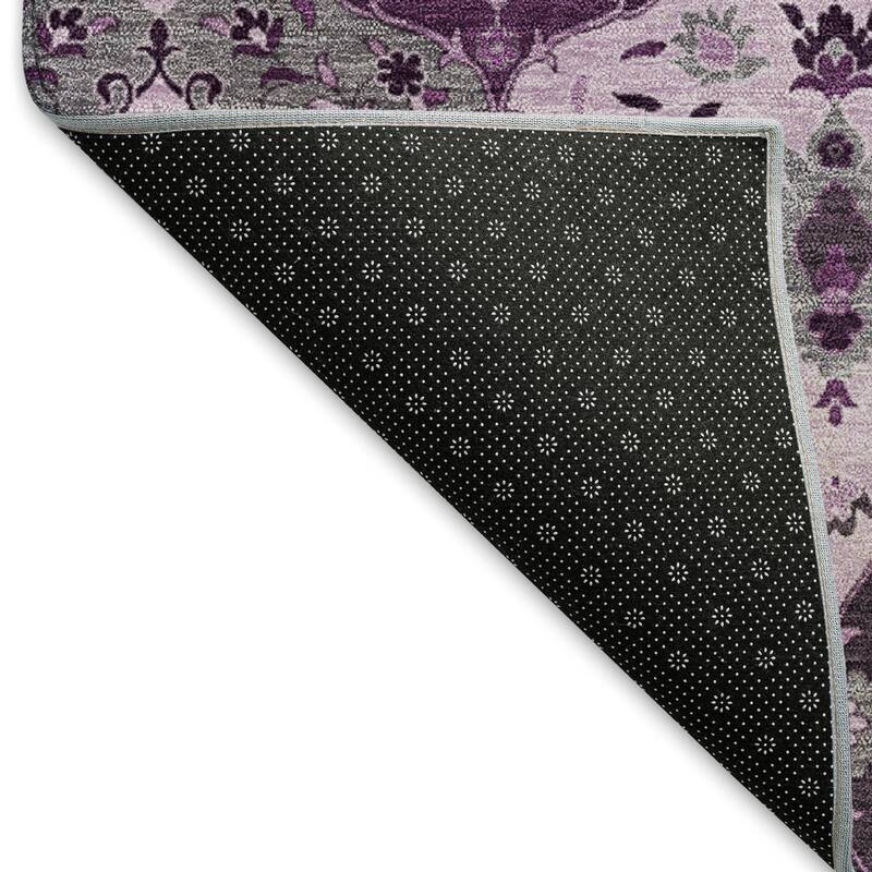 Machine Washable Indoor/ Outdoor Traditional Panel Chantille Rug
