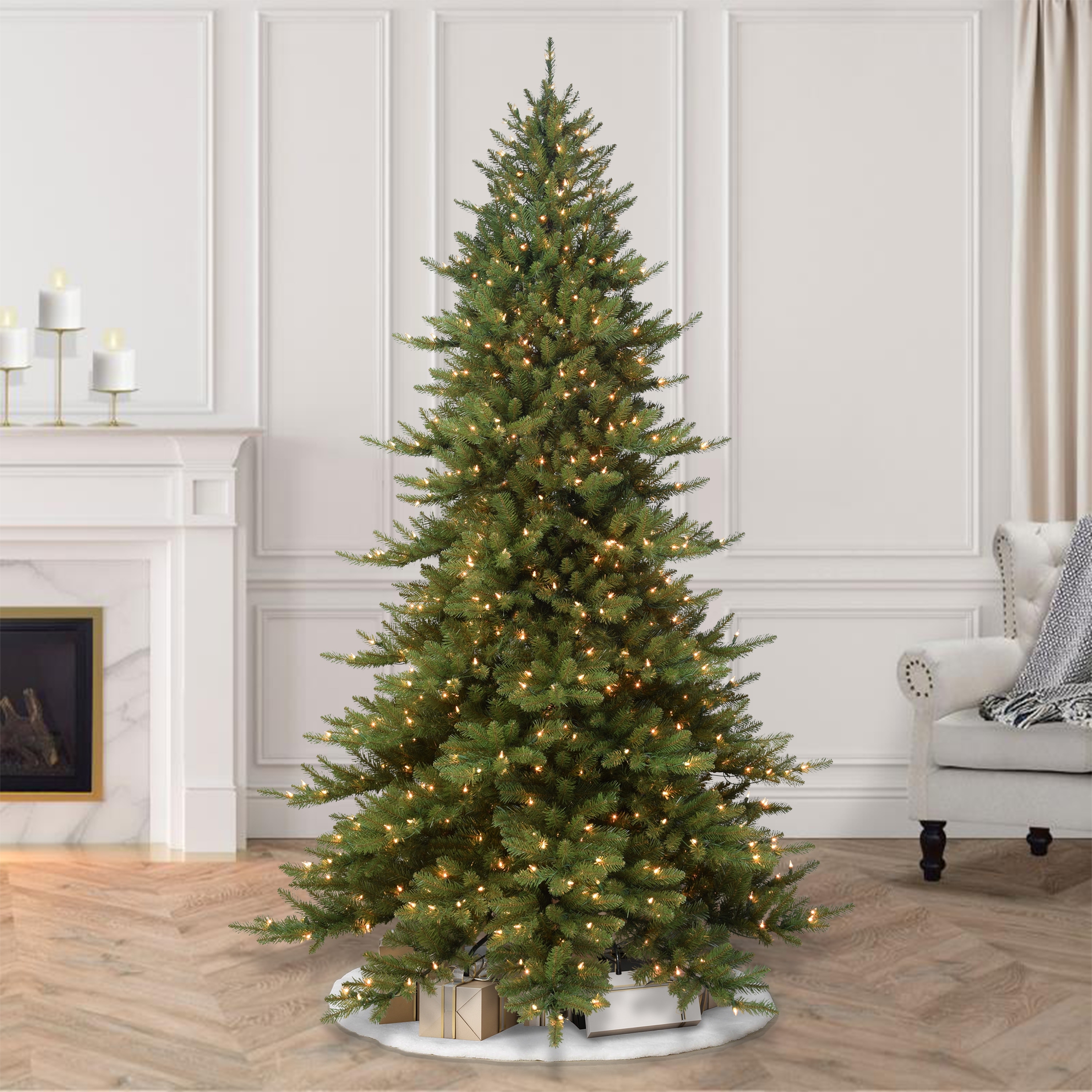 Puleo International 7.5 ft Pre-lit Royal Majestic Fraser Fir Artificial Christmas Tree - Green