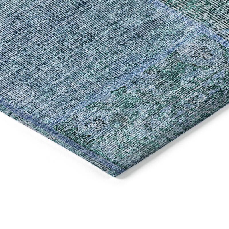 HomeRoots Patchwork Transitional Rectangle Outdoor Rug