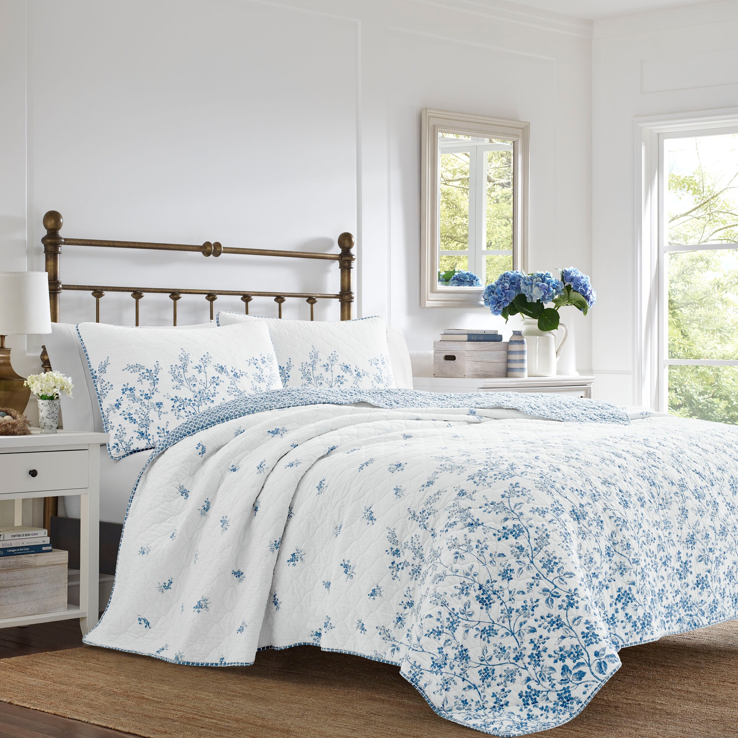 Laura Ashley Flora Cotton Reversible 