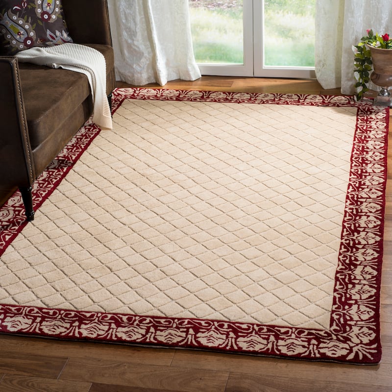 SAFAVIEH Handmade Total Performance Majbritt Oriental Trellis Rug - 6' x 9' - Red