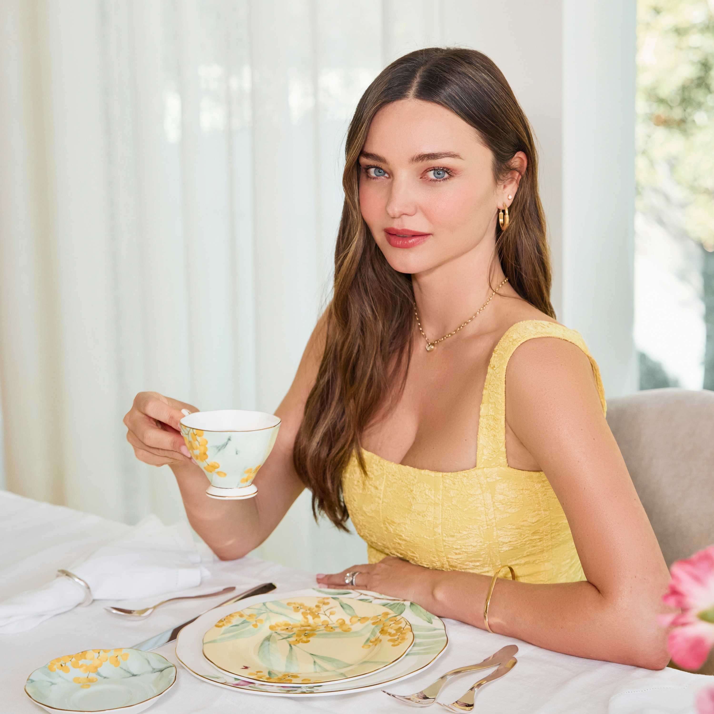 Royal Albert Miranda Kerr Australiana Teacup & Saucer, Set of 4