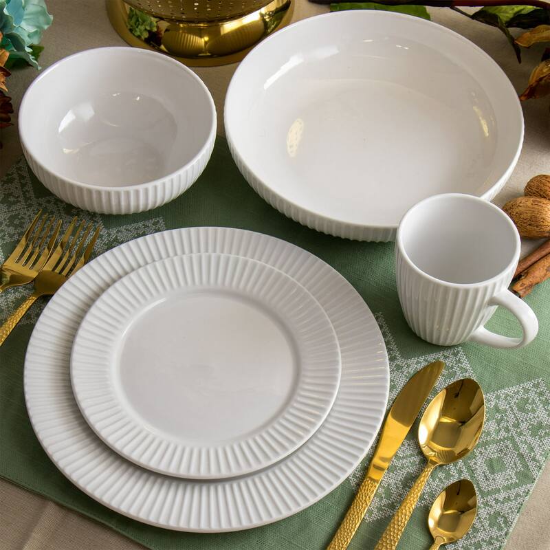 8 Piece Porcelain Dinnerware Set with 2 Large Serving Bowls in White - White