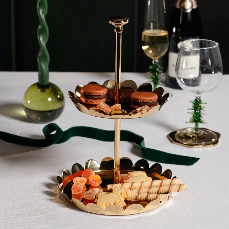 Lucente Polished Scalloped Metal Display & Serving Tray