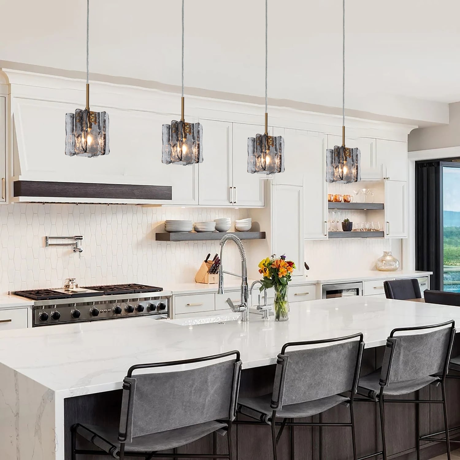 Luxury pendant lights for kitchen island hot sale