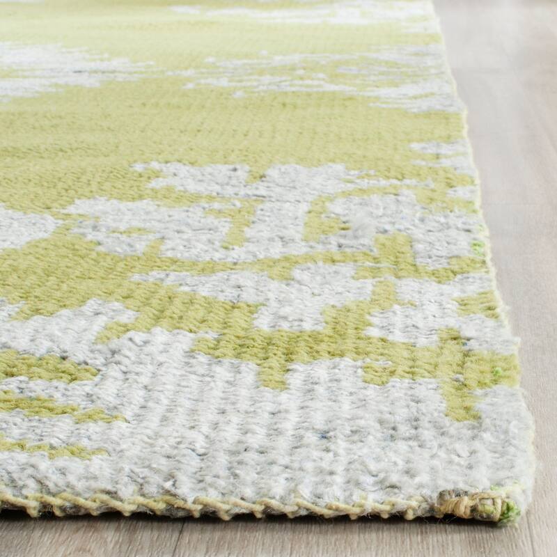 SAFAVIEH Hand-knotted Stone Wash Theddy Modern Wool Rug