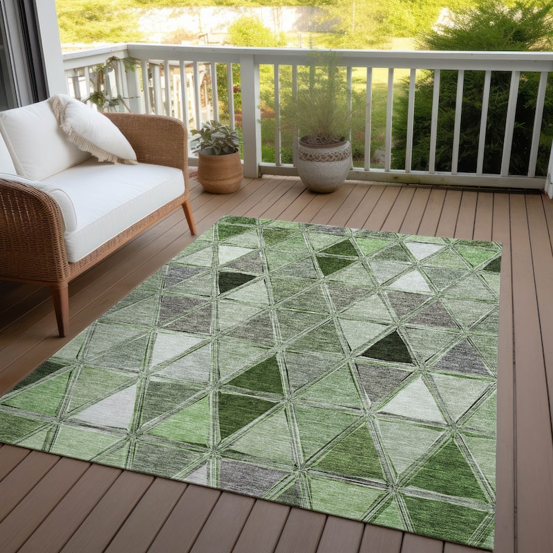 Machine Washable Indoor/ Outdoor Chantille Modern Diamonds Rug