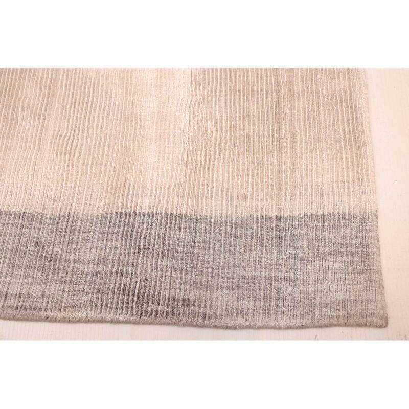 ECARPETGALLERY Hand Loomed Shimmer Light Grey Viscose Rug - 7'9 x 11'3