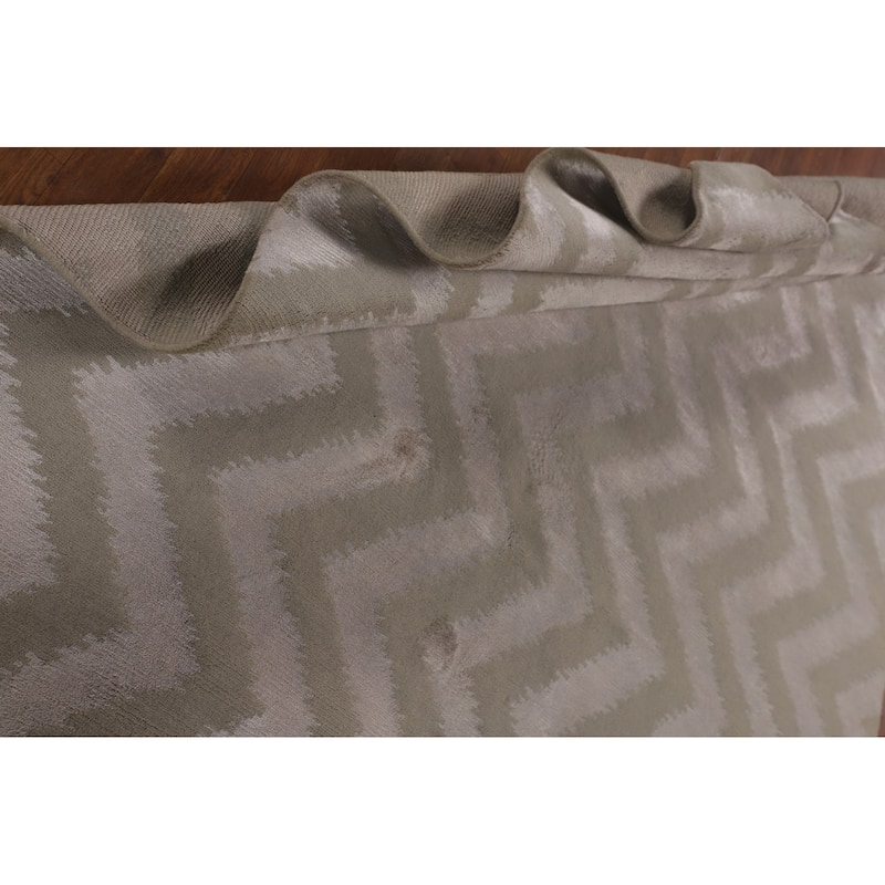 Chevron Style Nepalese Indian Area Rug Handmade Wool Carpet - 6'0" x 8'9"