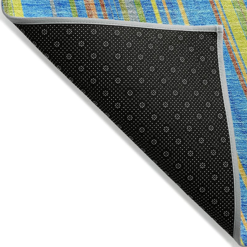 Machine Washable Indoor/ Outdoor Stripe Wave Chantille Rug