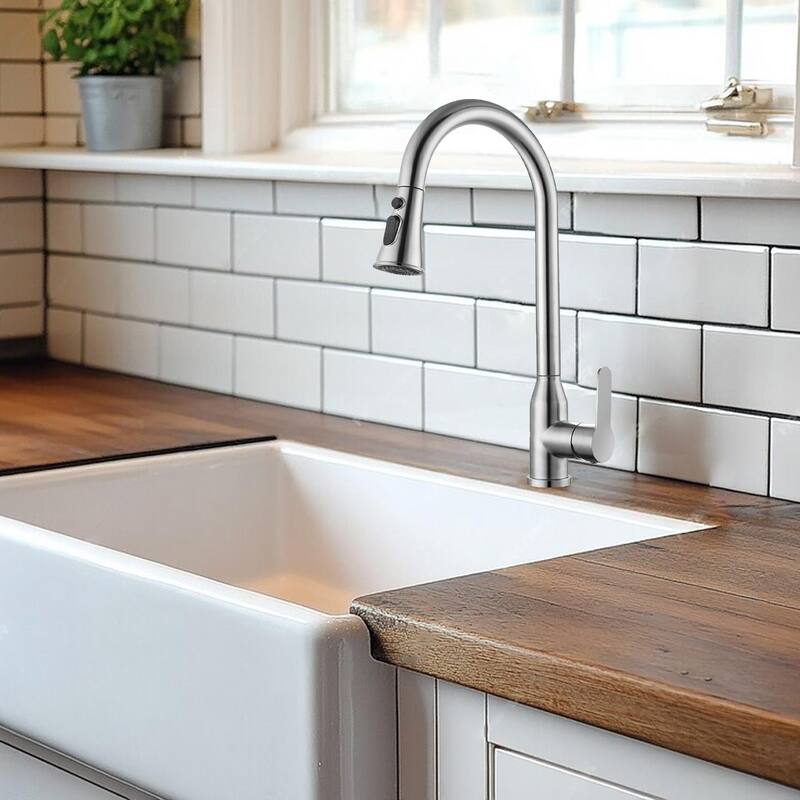 High Arc Single Handle Stainless Steel Kitchen Faucets with Pull Down Sprayer