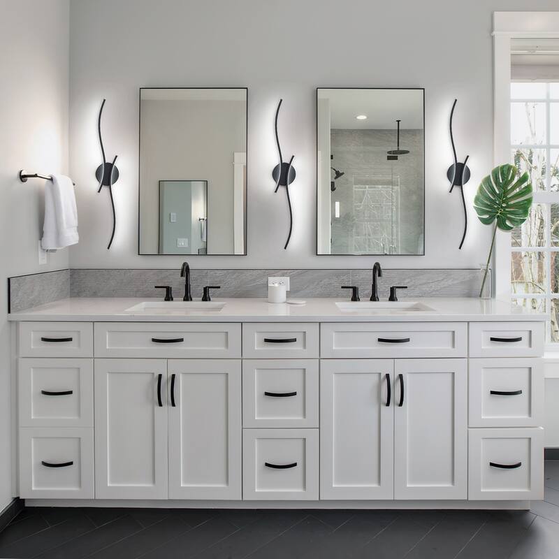 23.6'' Dimmable Intergrated LED Wall Sconce 6000K Bathroom Vanity Light