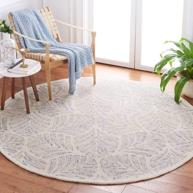 Martha Stewart by SAFAVIEH Handmade Samuela Wool Rug - 6' Round - Ivory/Blue