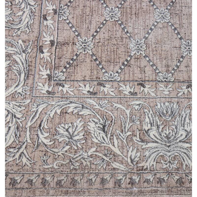 Bashian Felishia Beige Contemporary Area Rug