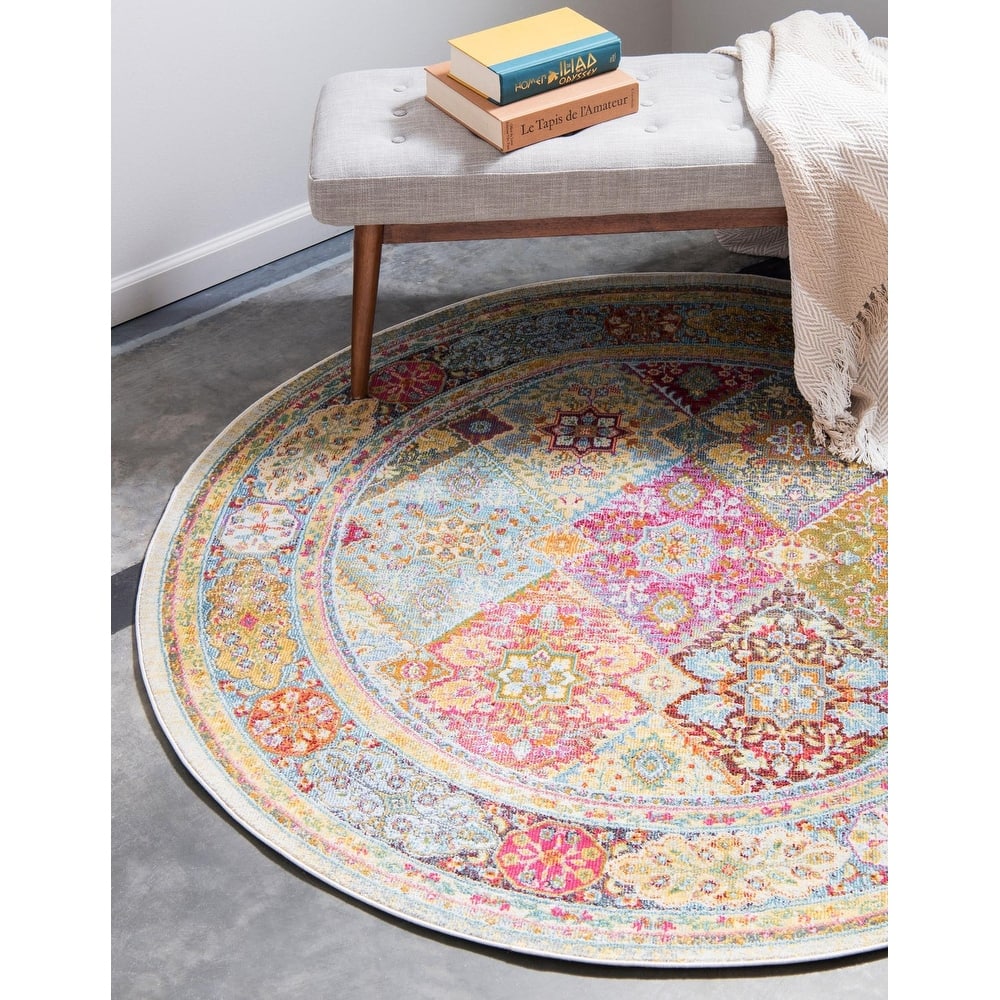 Traditional Samana Collection Area Rug