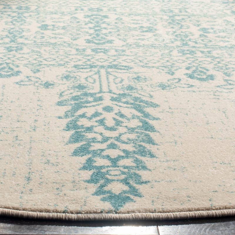 SAFAVIEH Evoke Gelinda Vintage Boho Rug