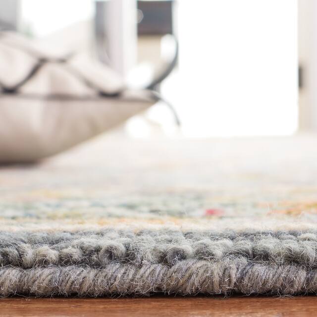 SAFAVIEH Handmade Aspen Zeinab Boho Wool Rug