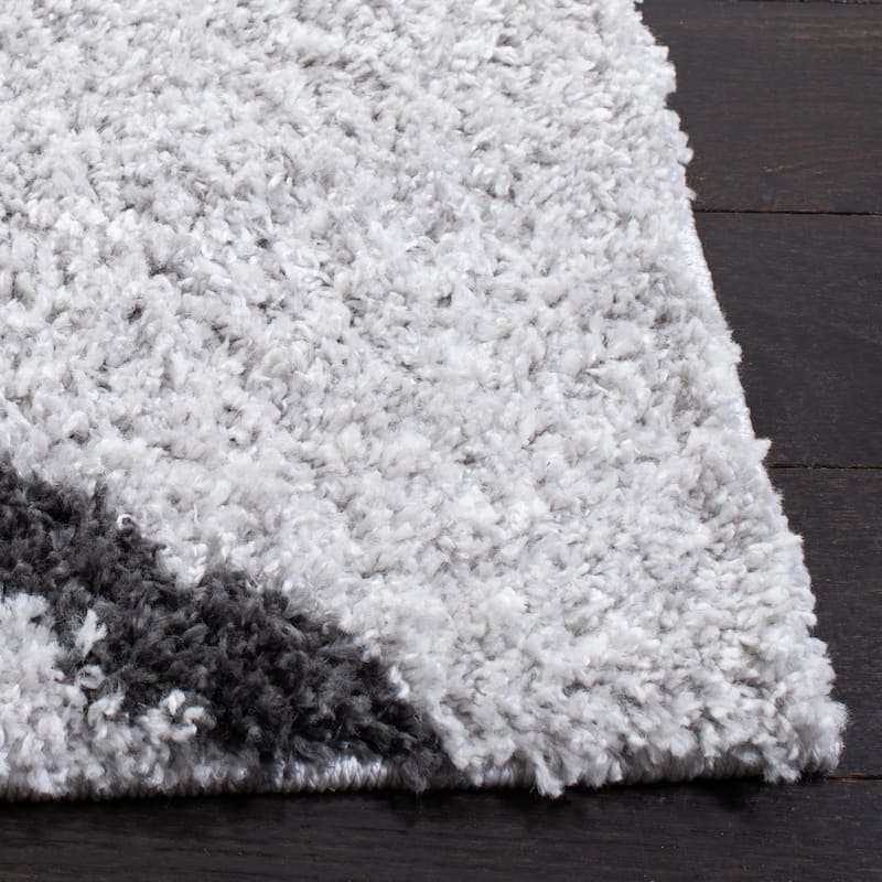 SAFAVIEH August Shag Nurija Diamond 1.2-inch Thick Rug