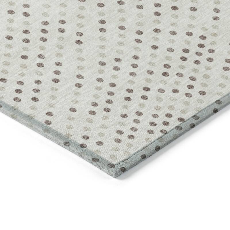 HomeRoots Polka Dot Transitional Rectangle Outdoor Rug