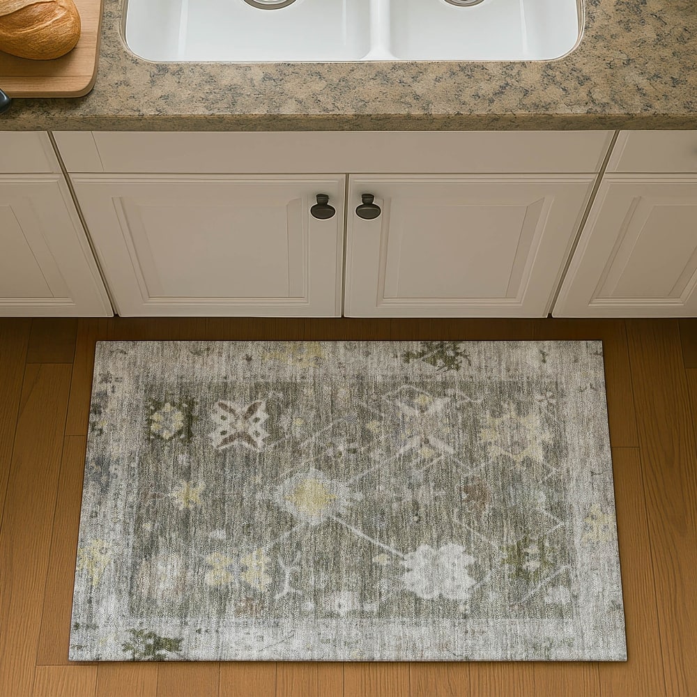 Premium Washable Super Soft Traditional Kashmir Mayfield Rug