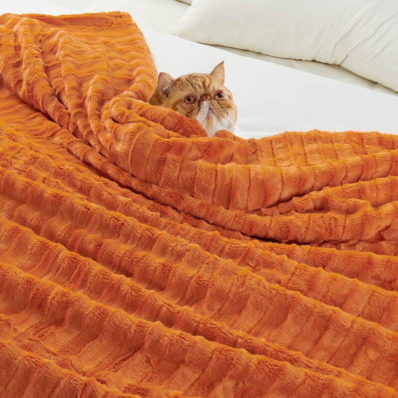 Oversized Derby Double Sided Fauxfur Throw
