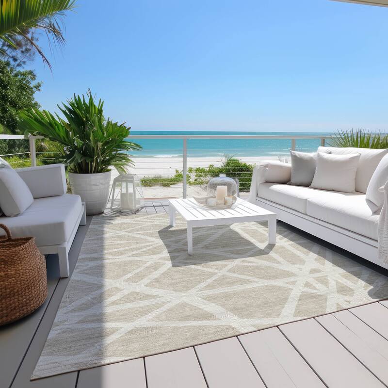 Machine Washable Indoor/ Outdoor Abstract Contemporary Chantille Rug