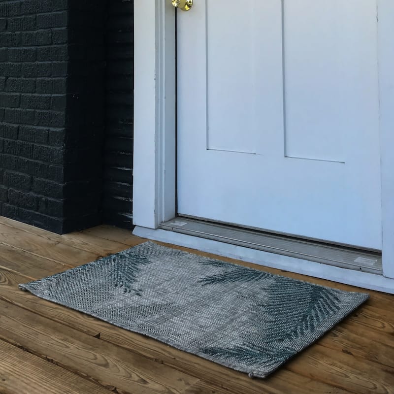 Sevita Minimal Palm Indoor/Outdoor Rug