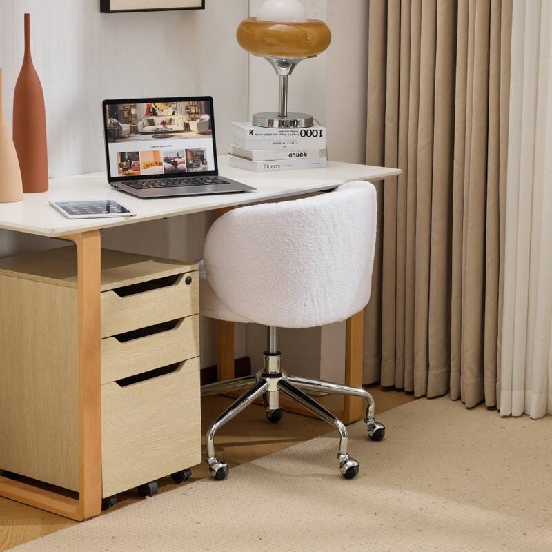 Teddy Swivel Chair Adjustable Rolling Office Desk Chair with Wheels and Support for Living Room - N/A