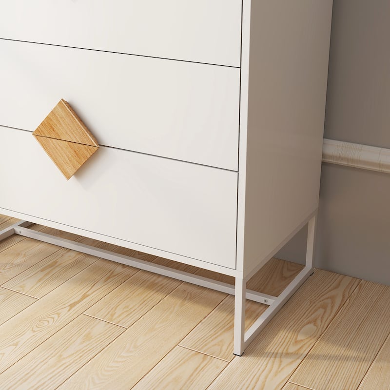 Nestfair White Wood Square Shape Handle 4-Drawer Dresser