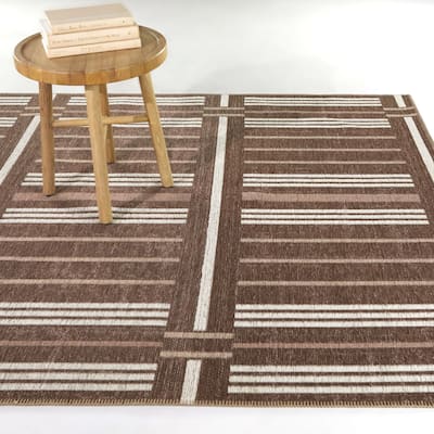 Carmelle Modern Striped Indoor/Outdoor Area Rug