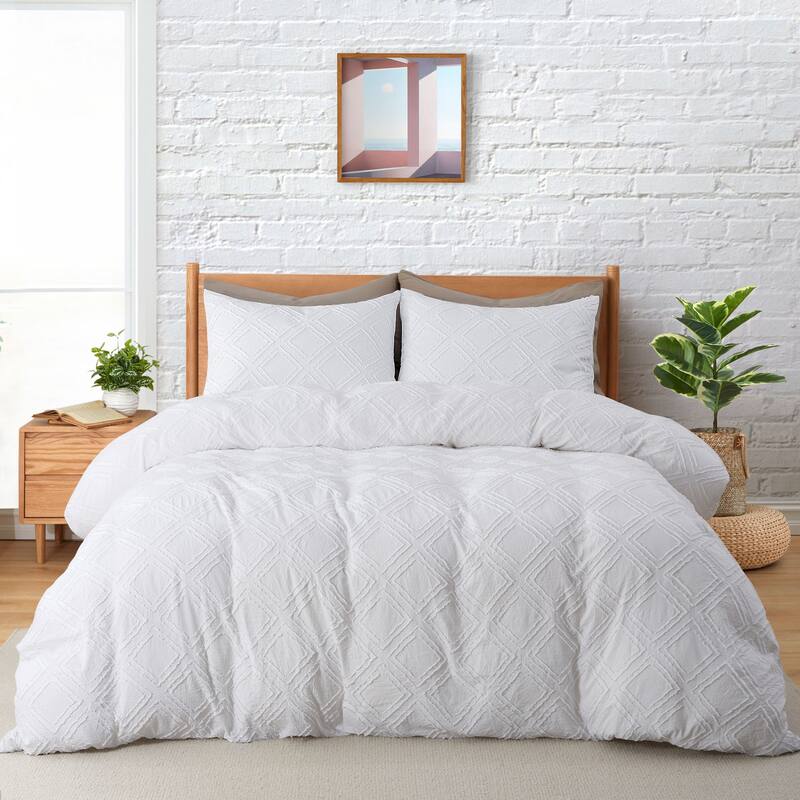 Clipped Jacquard Geometric Duvet Cover & Pillowcase Set