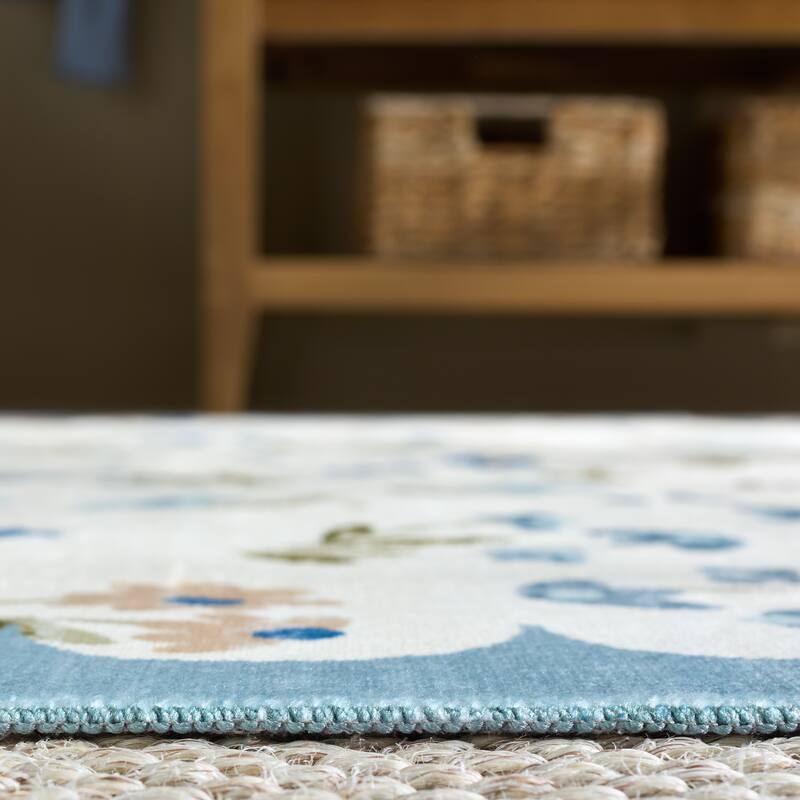 Martha Stewart Deshka Machine Washable & Slip Resistant Rug