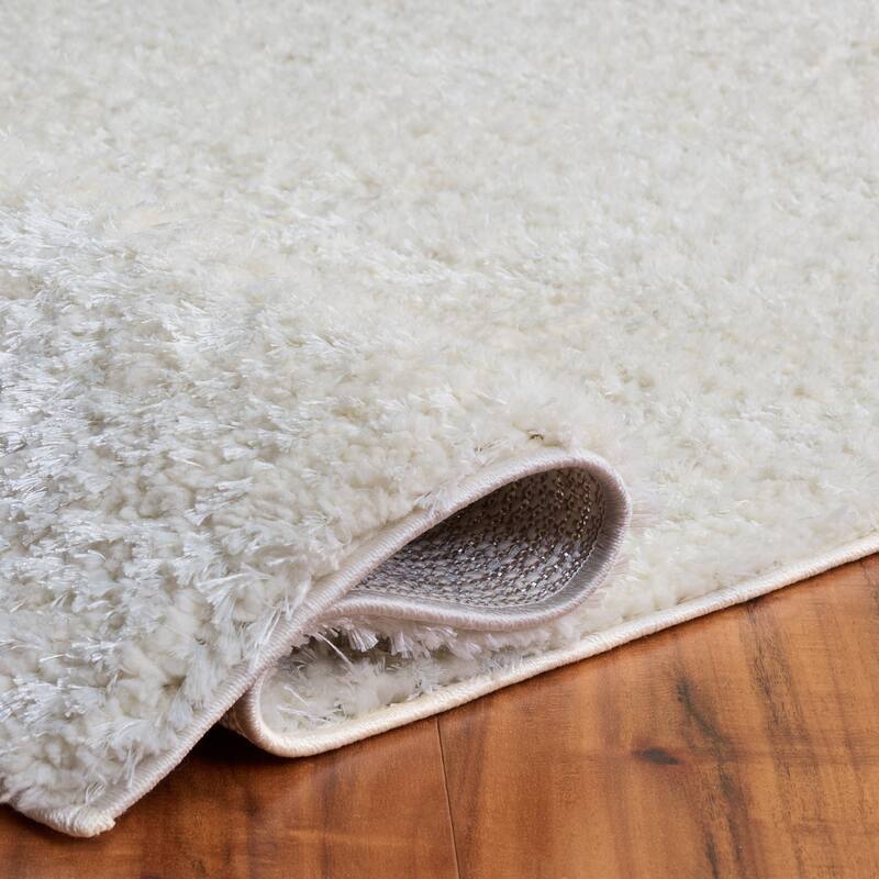 SAFAVIEH Everett Shag Rovena 1-inch Thick Rug